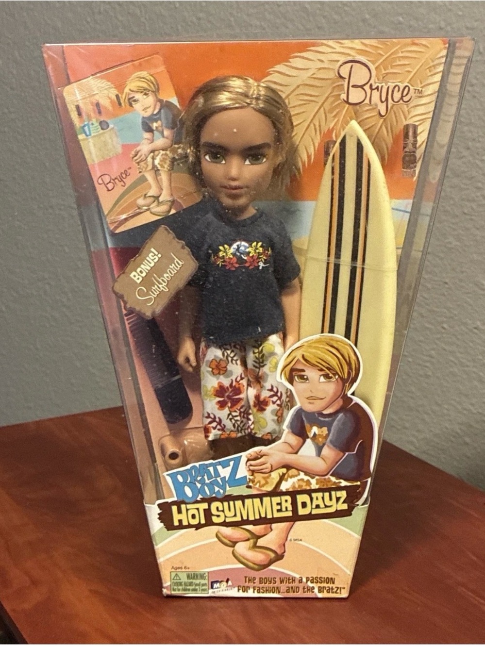 Bratz Hot Summer Dayz Bryce Doll - Navy & Floral Outfit